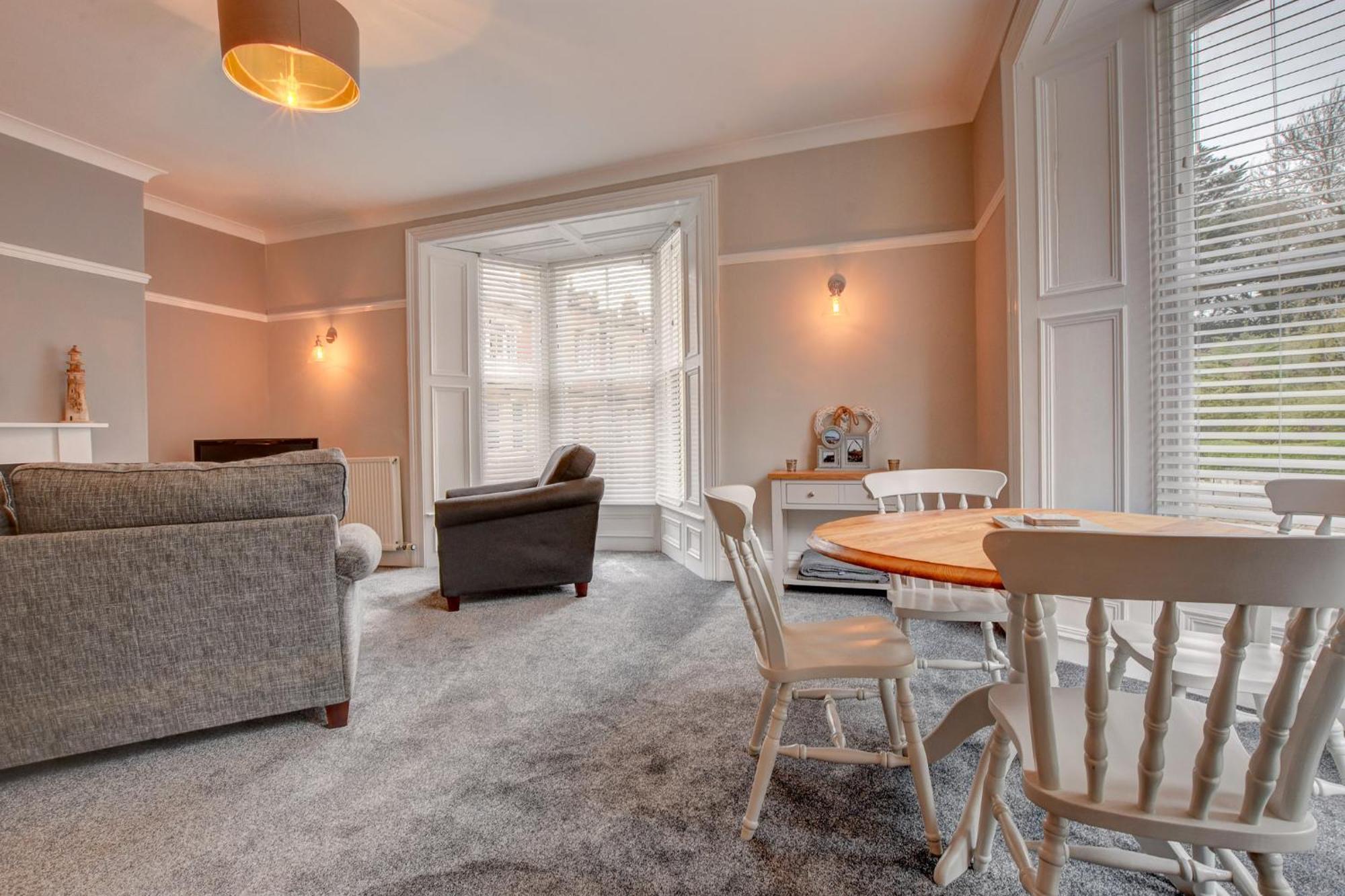 Central Park Place Whitby Phòng bức ảnh